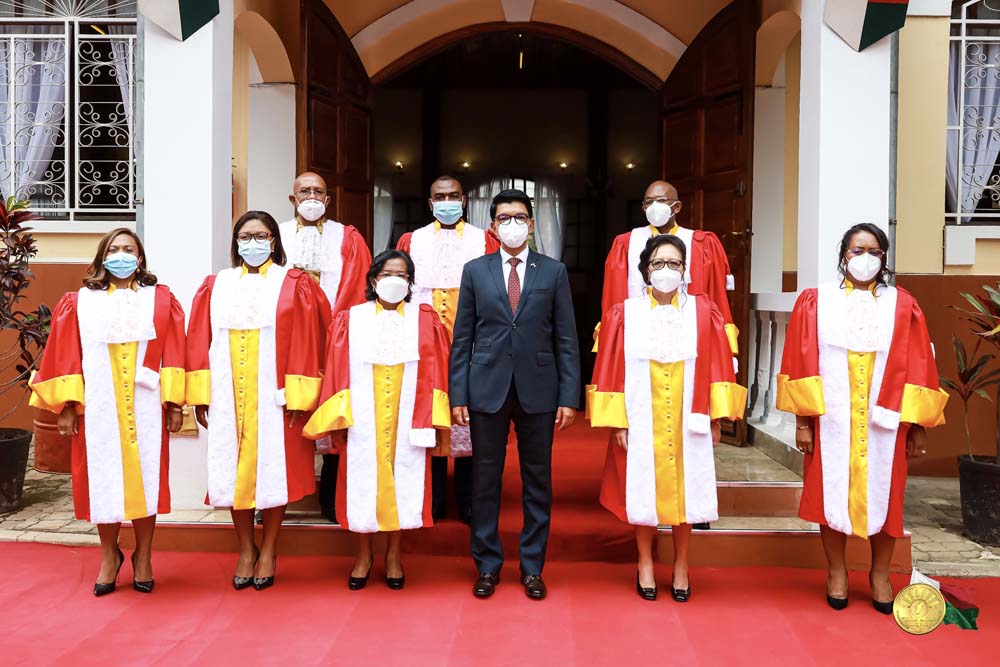 Prestation de serment et installation officielle des nouveaux membres de la Haute Cour Constitutionnelle